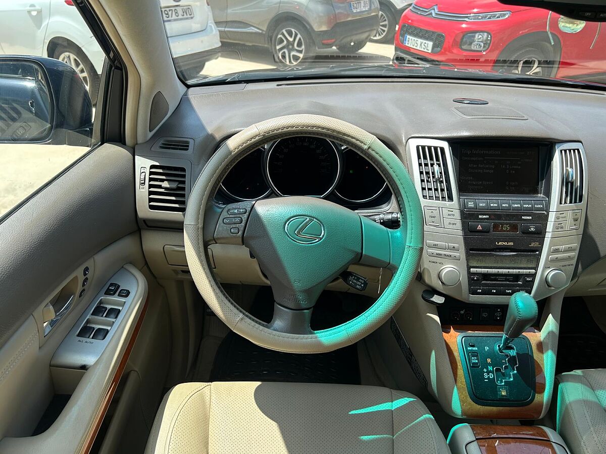 LEXUS RX300 LUXURY 3.0 AUTO 4X4 SPANISH LHD IN SPAIN 125000 MILES SUPERB 2004